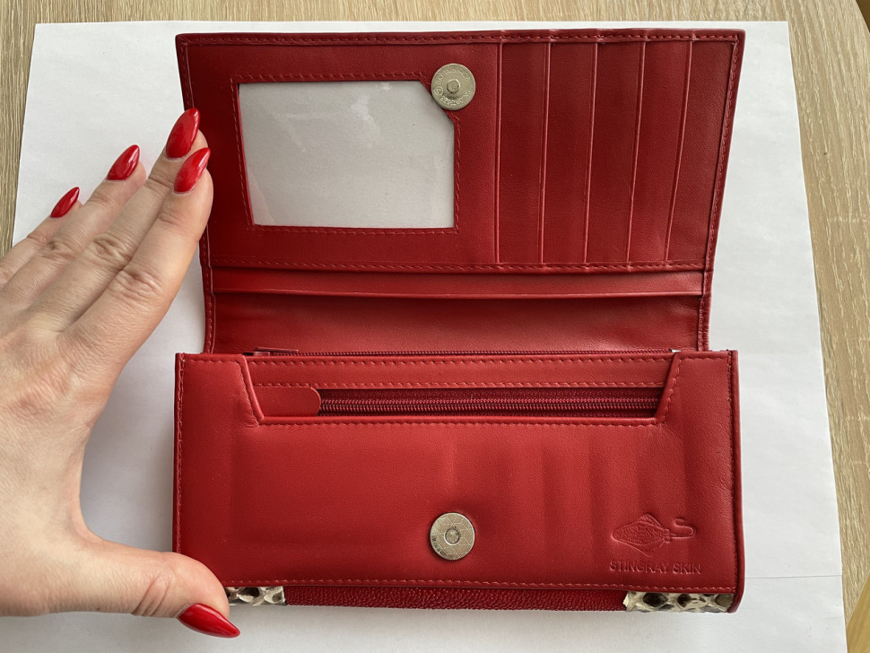 Гаманець жіночий із натуральної шкіри ската і пітона  Ekzotic Leather червоний (stw 29_6)