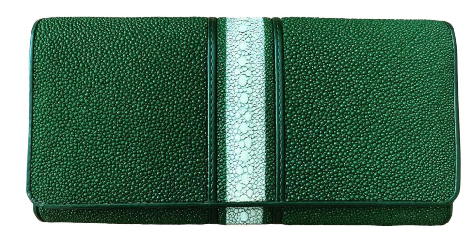 Гаманець портмоне жіночий зі шкіри ската  Ekzotic Leather зелений з білою смужкою (stw 79_3)
