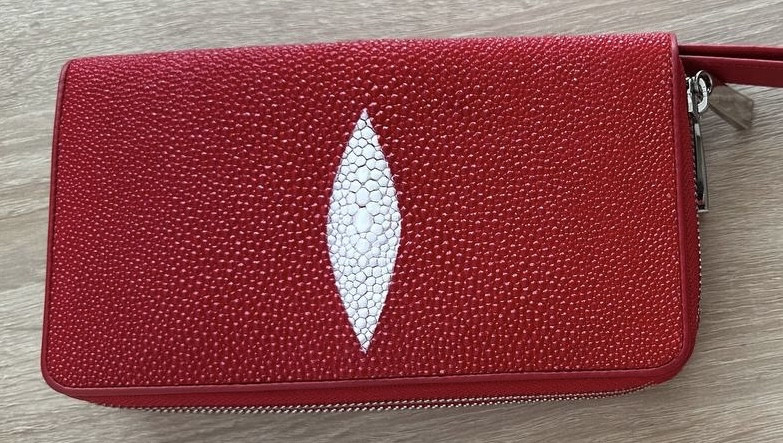 Кошелек из кожи ската  Ekzotic leather Красный (stw 38)
