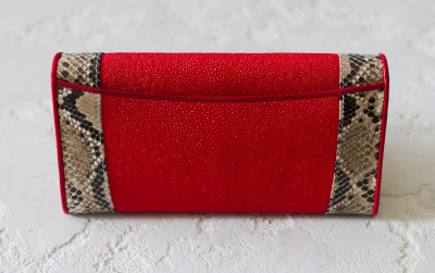 Кошелек красный из кожи ската с питоном  Ekzotic Leather (stw011)