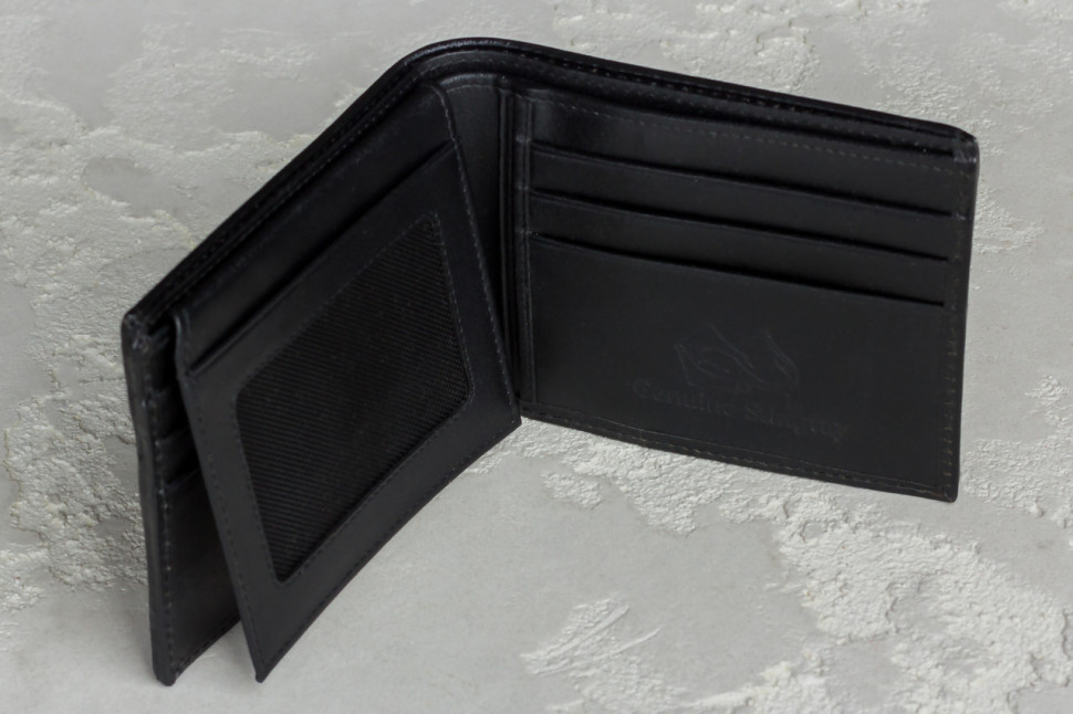 Кошелек из кожи ската черный с рыбкой белым скатом Ekzotic Leather (stw 31)