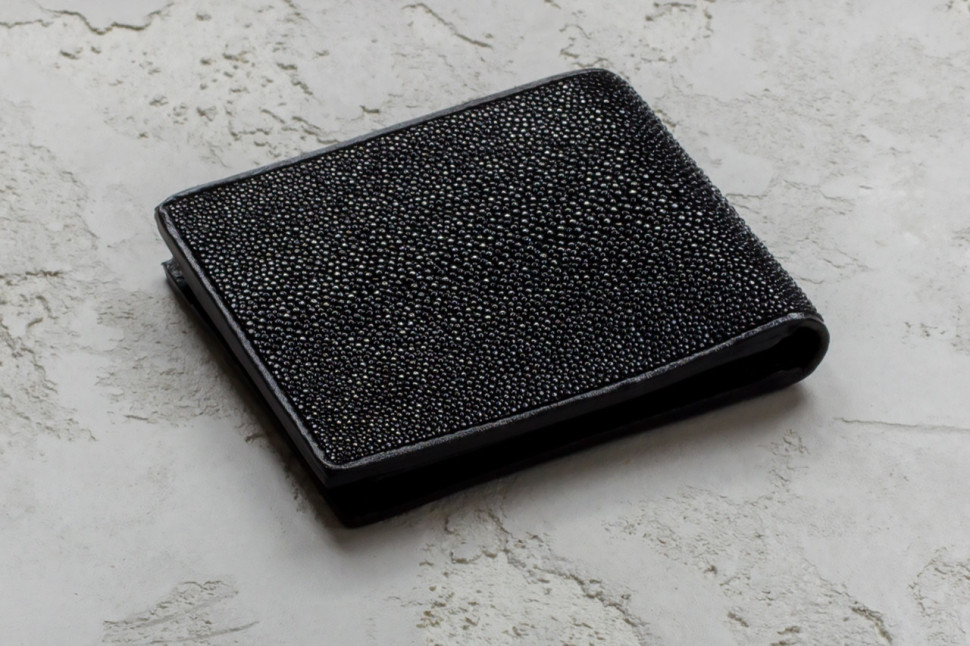 Кошелек из кожи ската черный с рыбкой белым скатом Ekzotic Leather (stw 31)