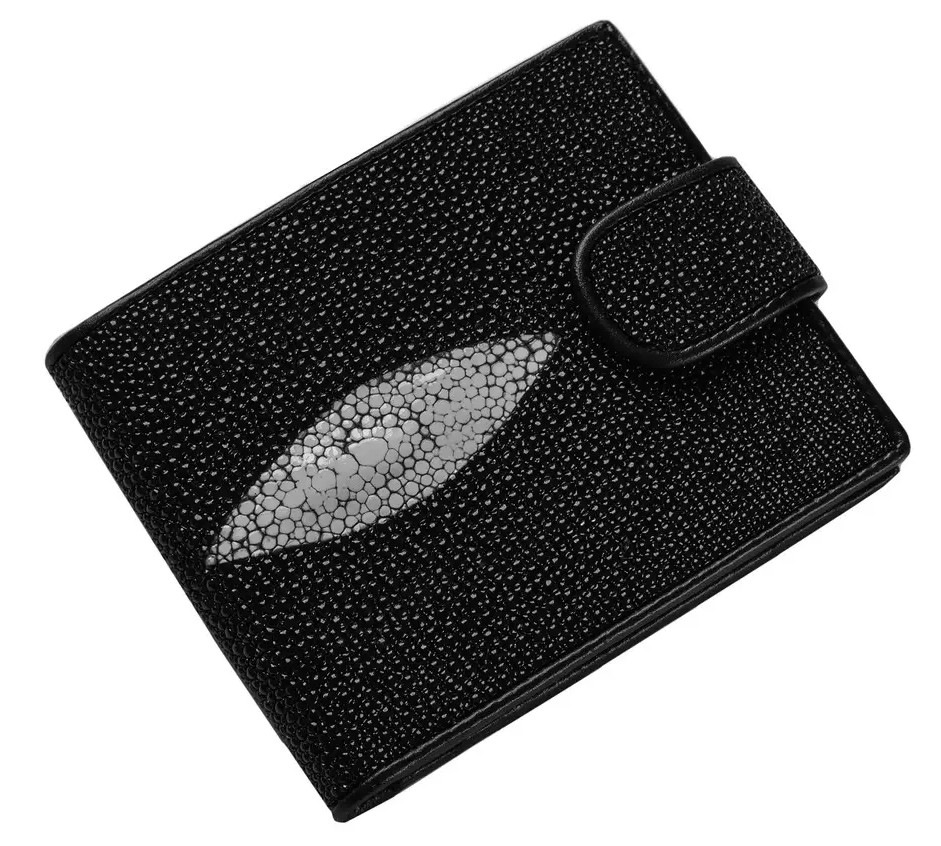 Кошелек из кожи морского ската с хлястиком Ekzotic Leather Черный (stw35)